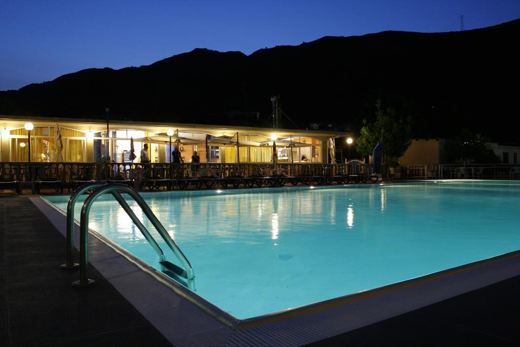 Camping Ali Baba Ceriale Exteriér fotografie